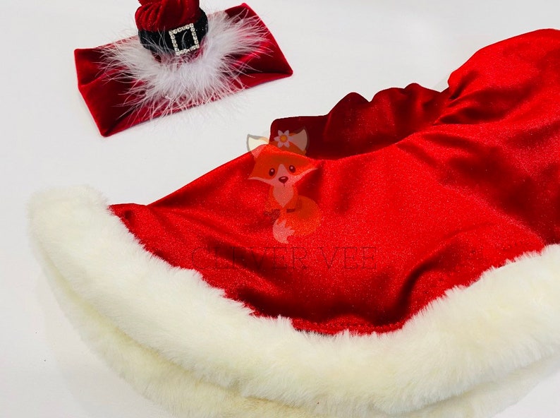 Mrs. Claus Skirted Bummies